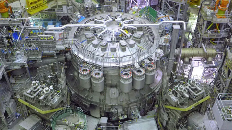 Что общего у Солнца и японского термоядерного реактора?